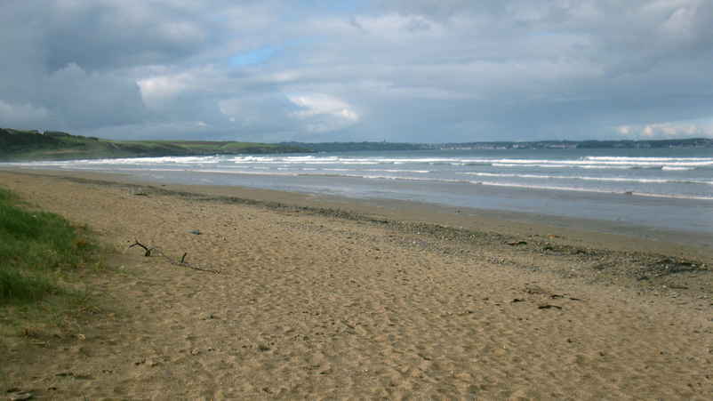 Marée haute à la plage de Tréguer